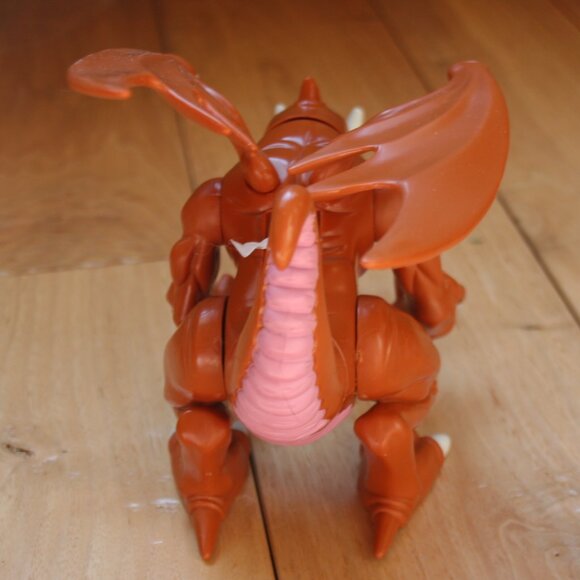 Yu-Gi-Oh! Thousand Dragon 1996 Kazuki Takahashi Mattel 8" Roaring Action Figure - Picture 3 of 8